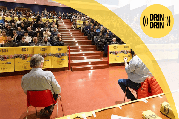 voto per statuto del partito il Movimento del Drin Drin